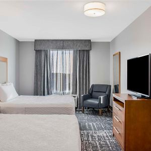 One-Bedroom Queen Suite Two Queen Beds Non-Smoking